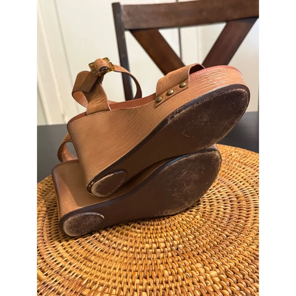 MIA Senna Tan Platform Wedge Sandals Wood Look Ankle Strap Studded ‎ Womens 7